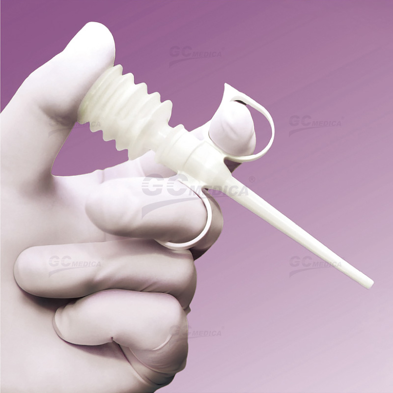 Applicator for plant based hemostatic powder